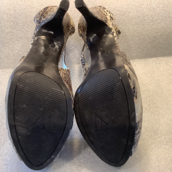 Worthington Women's Snake Print Stiletto Heels Peep Toe Size 10 - Picture 7 of 7